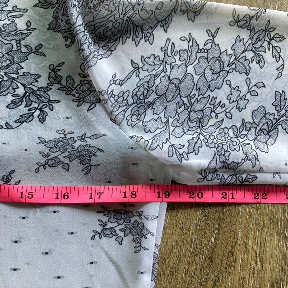 Guess Sheer Floral Size S Button-Down Blouse - Picture 7 of 9